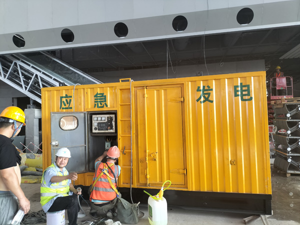 城阳怎样判断空气滤清器是否需要更换？